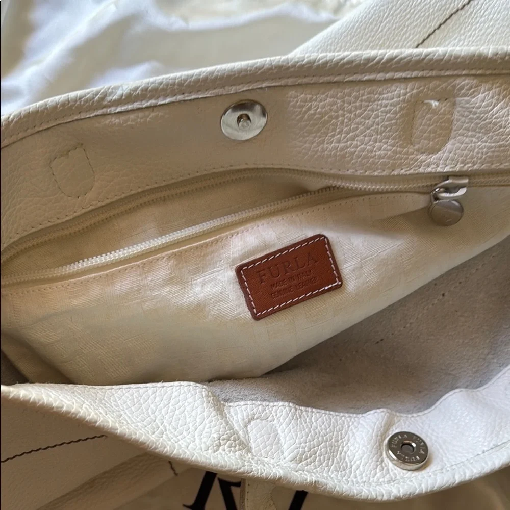 Furla Women’s Off-White Leather Tote